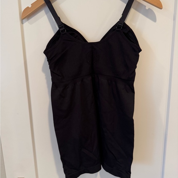 Kindred Bravely nursing tank top - Picture 3 of 4